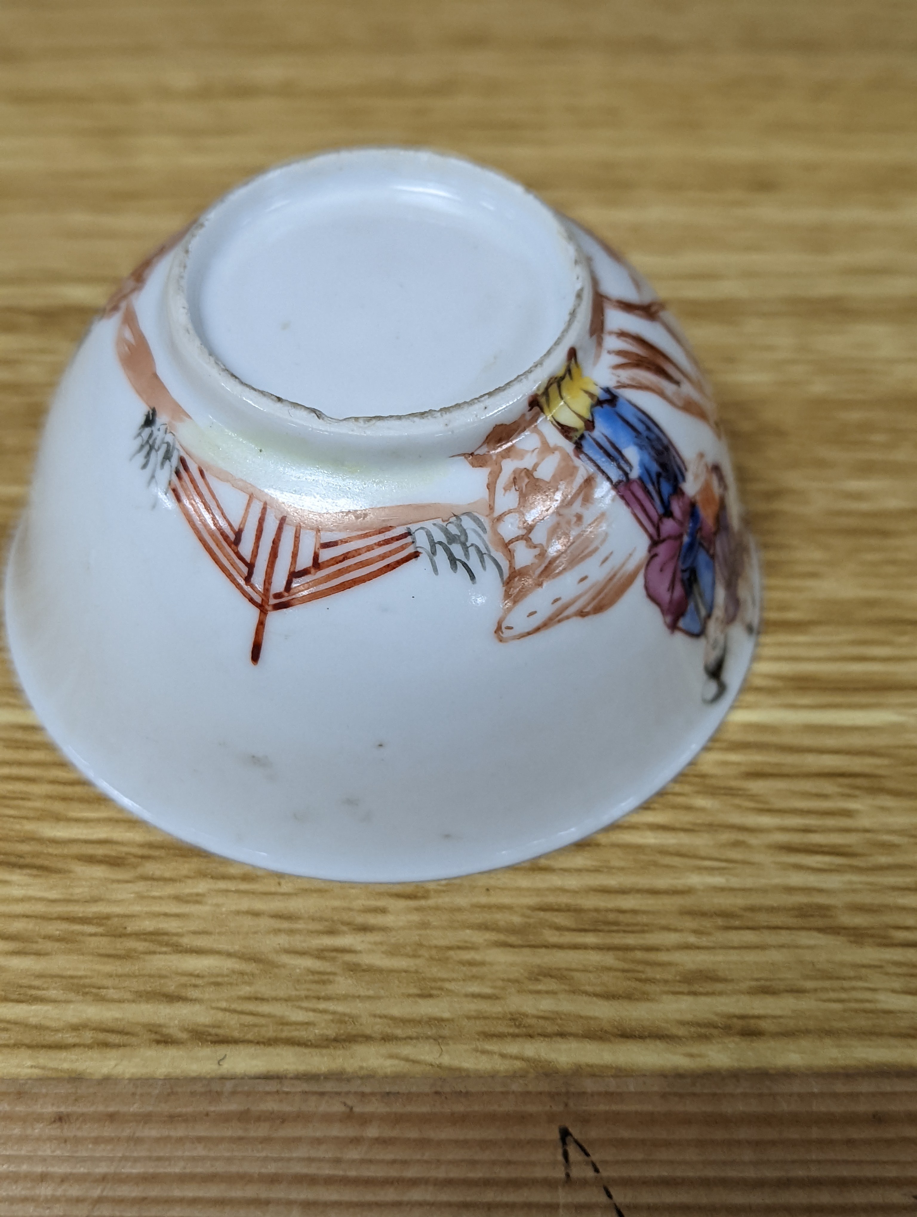 A collection of 19th and 20th century Chinese ceramics, tallest item jar and cover 15 cms high.